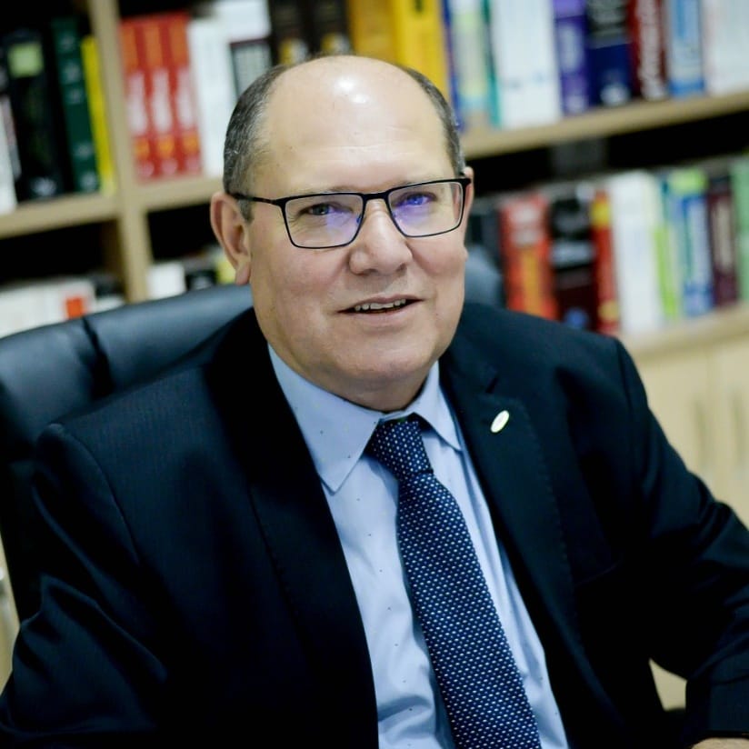 Dr. Nelson Rodrigues, advogado especialista